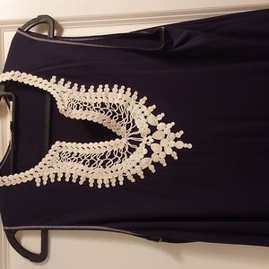 Top sleeveless